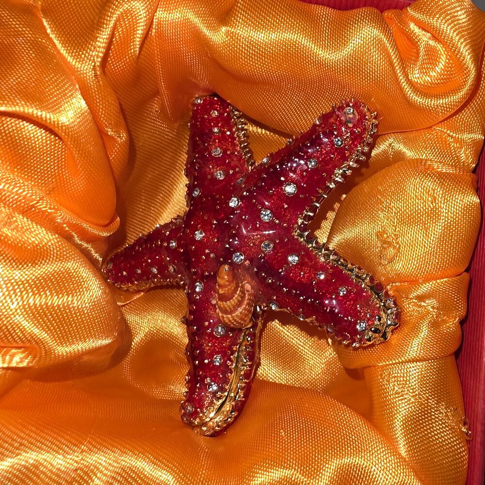 Vintage Rhinestone Starfish Trinket Box Jeweled Coastal Jewelry Keepsake Box